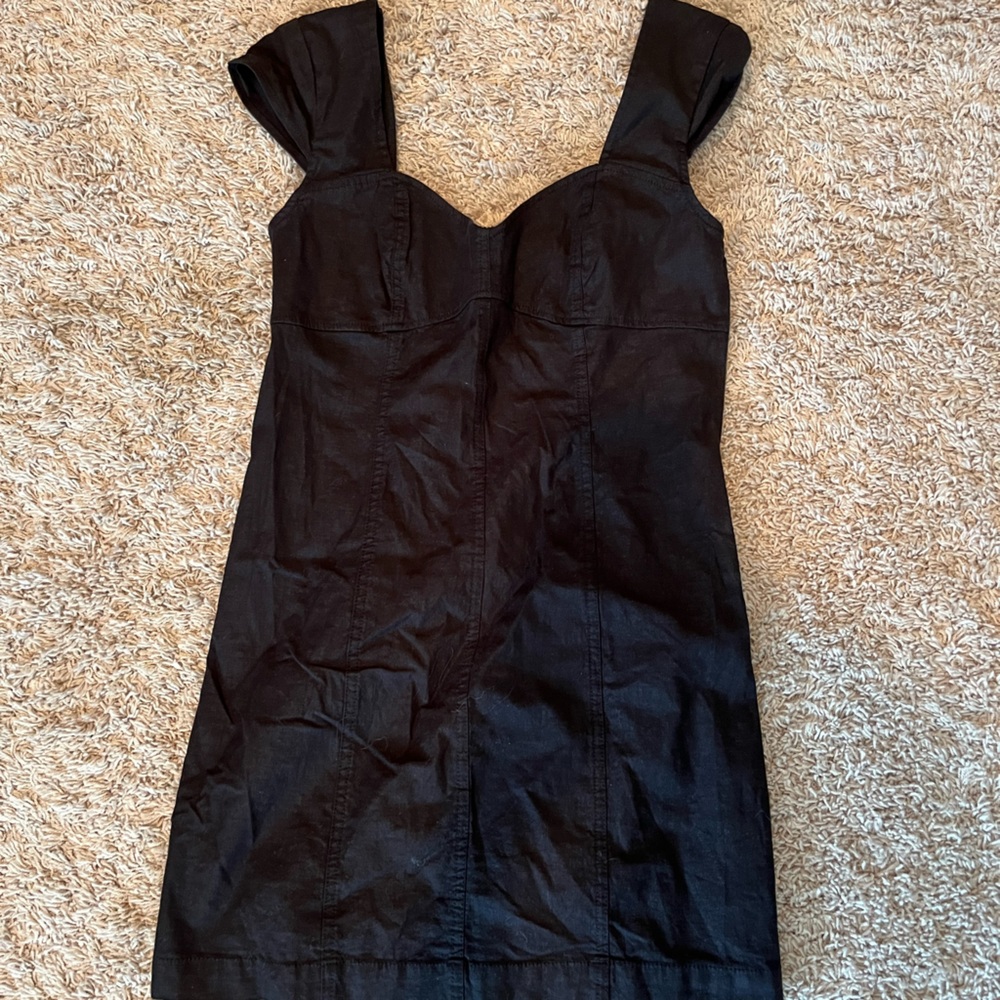 Black stretchy denim dress. Sweetheart neckline